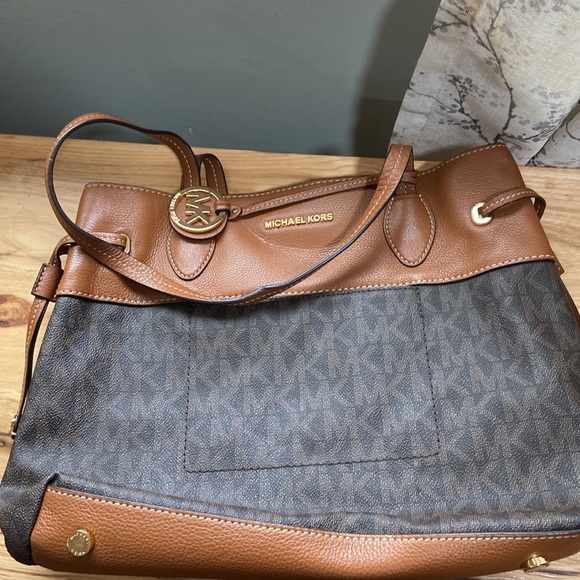 Michael Kors handbag - Picture 5 of 5